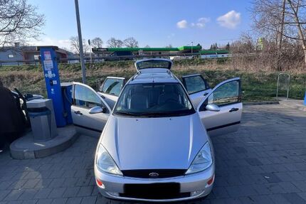 Ford Focus 142.000 km 2.400 &euro; Donaueschingen 78166