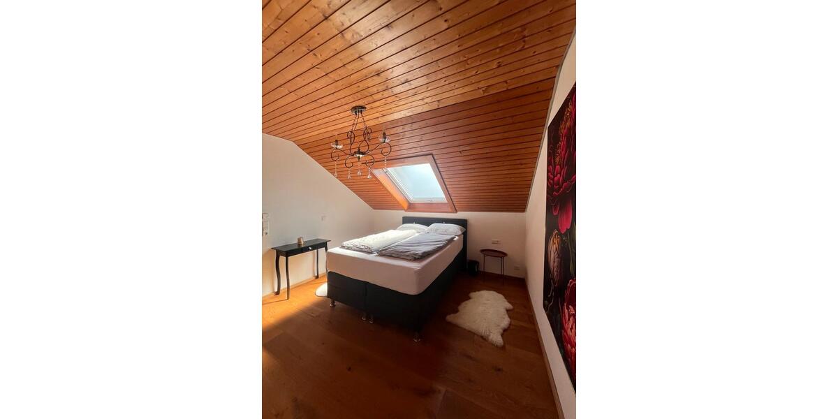 Dachgeschoßwohnung Unterkirnach - 2 Zimmer, 66 m&sup2;, 790&euro; | Angebot:26618466