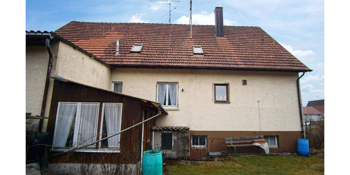 Mehrfamilienhaus, Wohnhaus Durchhausen - 7 Zimmer, 140 m&sup2;, 320.000&euro; | Angebot:26017908