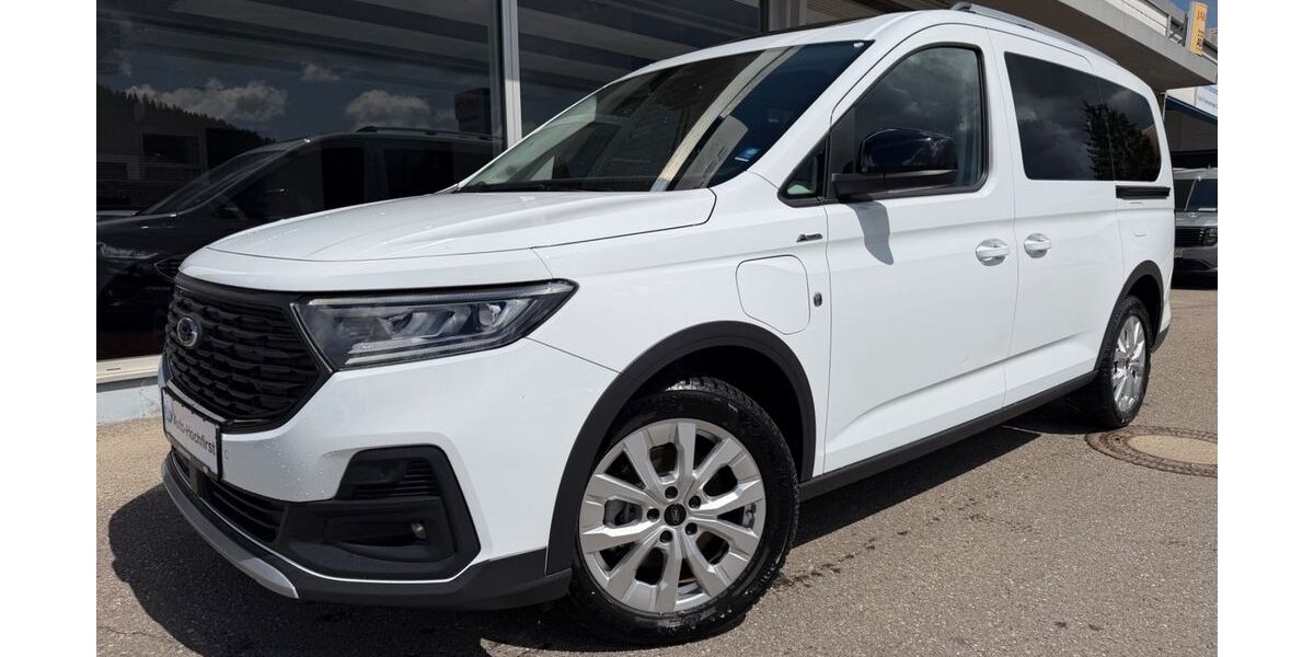 Ford Grand Tourneo 3.770 km 40.650 &euro; Titisee Neustadt 79822