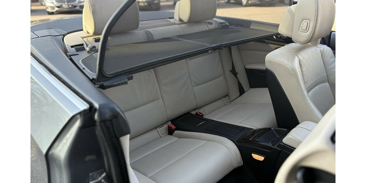 BMW 330d Cabrio HARMAN-KARDON/NAVI/CARPLAY/STANDHZ 152.513 km 16.900 &euro; Villingen-Schwenningen 78054