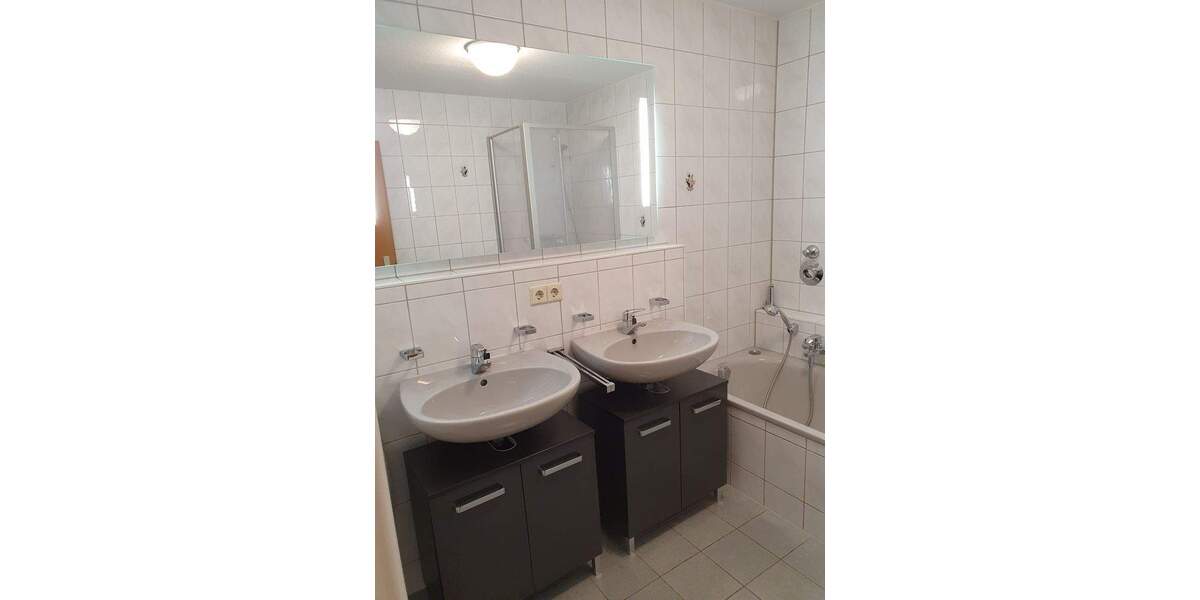 Etagenwohnung Tuttlingen - 3 Zimmer, 89 m&sup2;, 299.000&euro; | Angebot:25678741