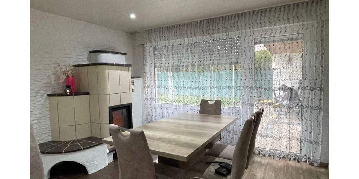 Bungalow Bad Dürrheim - 5 Zimmer, 143 m&sup2;, 379.000&euro; | Angebot:25684282