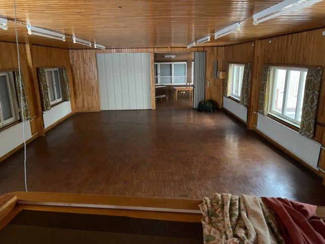 Bauernhaus, Landhaus Villingen-Schwenningen Schwenningen - 13 Zimmer, 306 m&sup2;, 249.000&euro; | Angebot:26213766