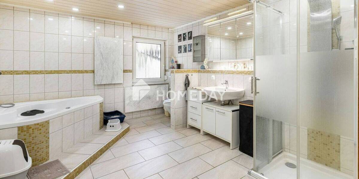 Einfamilienhaus Oberndorf am Neckar Altoberndorf - 5 Zimmer, 200 m&sup2;, 274.000&euro; | Angebot:25690648