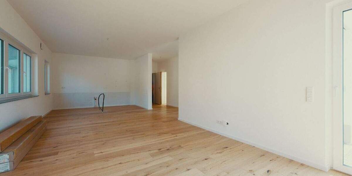 Etagenwohnung Villingendorf - 2 Zimmer, 84 m&sup2;, 299.500&euro; | Angebot:25676135