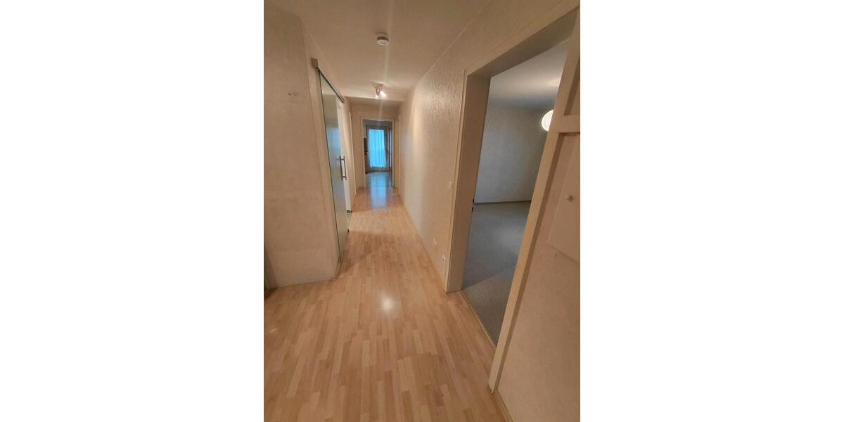 Mehrfamilienhaus, Wohnhaus Tuningen - 12 Zimmer, 241 m&sup2;, 410.000&euro; | Angebot:24806751