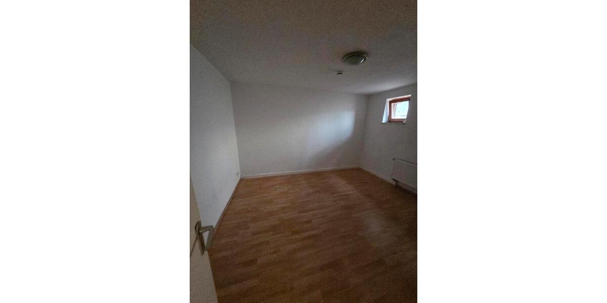 Etagenwohnung Trossingen - 2 Zimmer, 56 m&sup2;, 600&euro; | Angebot:25517075