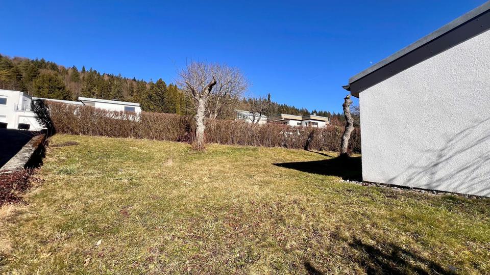 Erdgeschoßwohnung Tuttlingen - 4.5 Zimmer, 158 m&sup2;, 1.580&euro; | Angebot:25430708