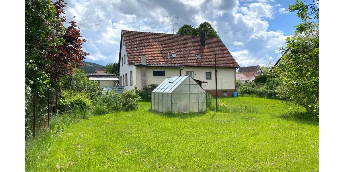 Mehrfamilienhaus, Wohnhaus Durchhausen - 7 Zimmer, 140 m&sup2;, 320.000&euro; | Angebot:26017908