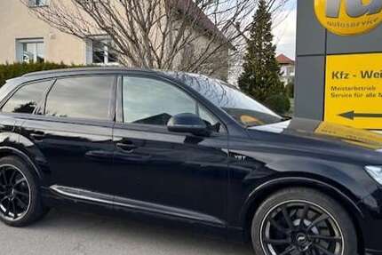 Audi SQ7 75.000 km 46.995 &euro; Blumberg-Riedböhringen 78176