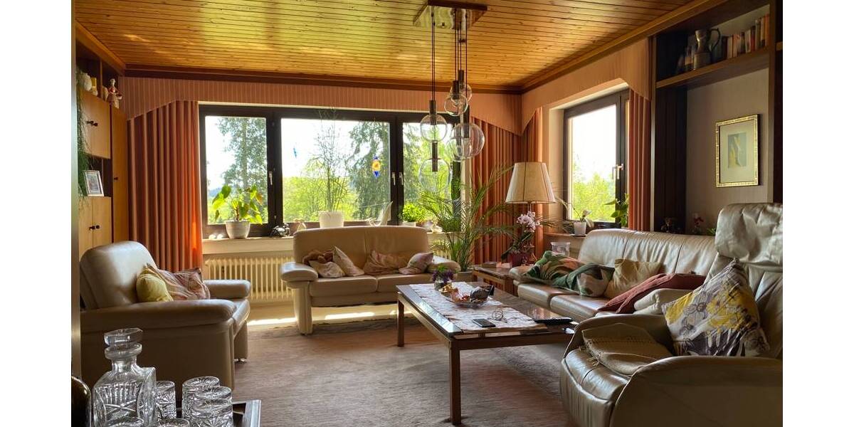 Einfamilienhaus Rottweil / Bühlingen Rottweil - 9 Zimmer, 291 m&sup2;, 489.000&euro; | Angebot:25741595