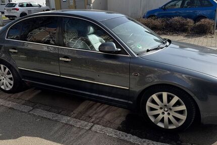 Skoda Superb 288.000 km 2.200 &euro; Bad Dürrheim 78083