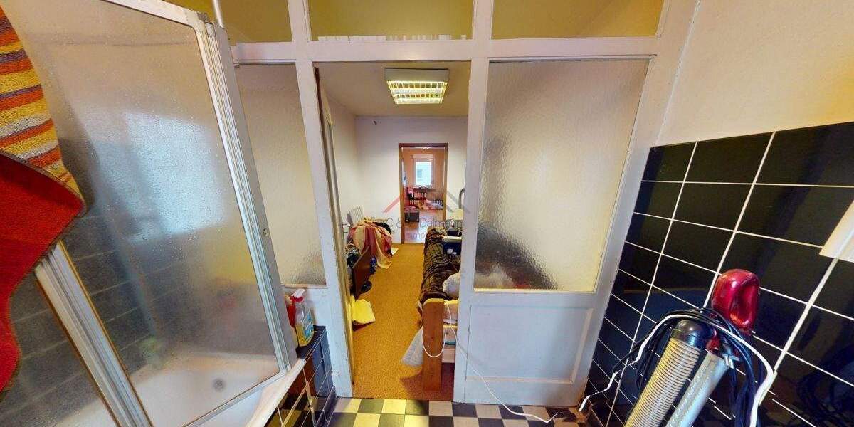 Doppelhaushälfte Tuttlingen - 6 Zimmer, 150 m&sup2;, 135.000&euro; | Angebot:25667764