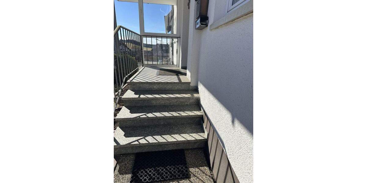 Mehrfamilienhaus, Wohnhaus Bad Dürrheim Hochemmingen - 8 Zimmer, 165 m&sup2;, 325.000&euro; | Angebot:25716322