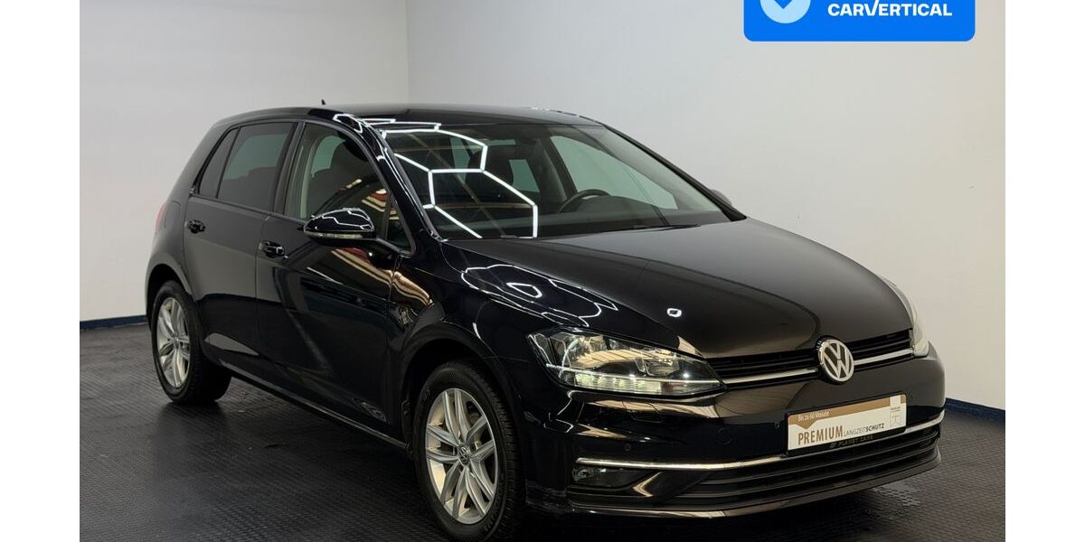 VW Golf 97.877 km 12.490 &euro; Rottweil 78628