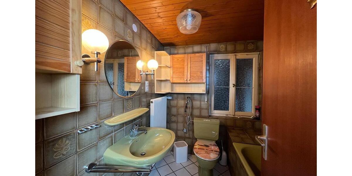 Etagenwohnung Lauterbach - 4 Zimmer, 90 m&sup2;, 800&euro; | Angebot:25319681