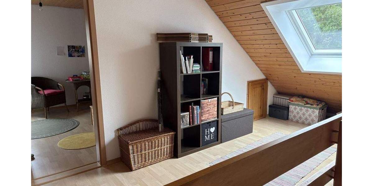Doppelhaushälfte Unterkirnach - 5 Zimmer, 224 m&sup2;, 420.000&euro; | Angebot:25775601