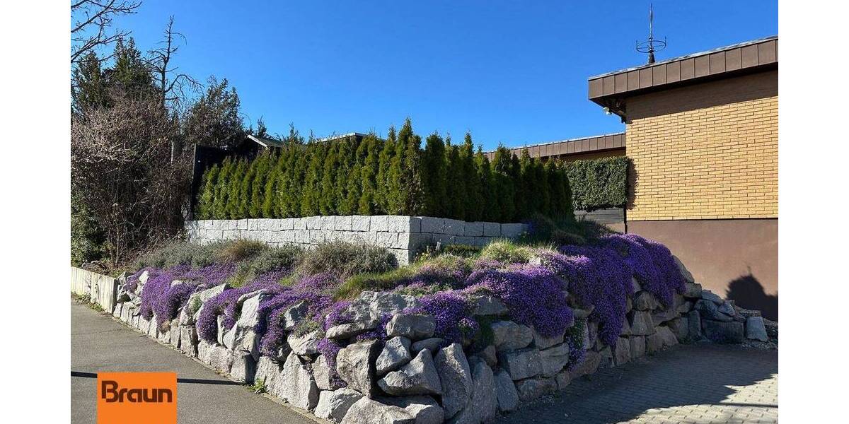 Bungalow Villingen-Schwenningen Schwenningen - 5 Zimmer, 148 m&sup2;, 479.000&euro; | Angebot:25668705