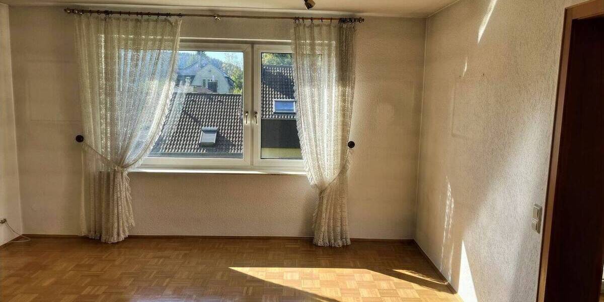 Etagenwohnung Tuttlingen - 3 Zimmer, 93 m&sup2;, 219.000&euro; | Angebot:25670859