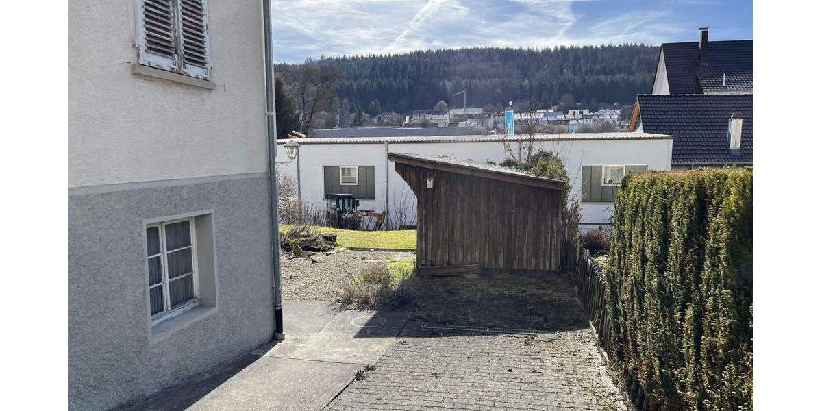 Einfamilienhaus Tuttlingen - 1 Zimmer, 193 m&sup2;, 339.000&euro; | Angebot:25897701