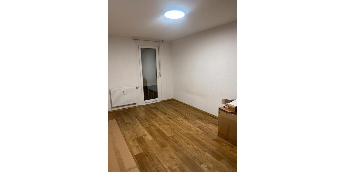 Etagenwohnung Villingen-Schwenningen Schwenningen - 1 Zimmer, 16 m&sup2;, 450&euro; | Angebot:25965664