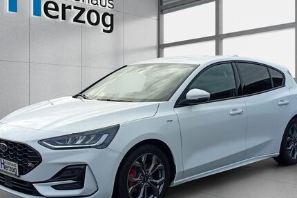 Ford Focus 12.300 km 23.990 &euro; Schramberg 78713