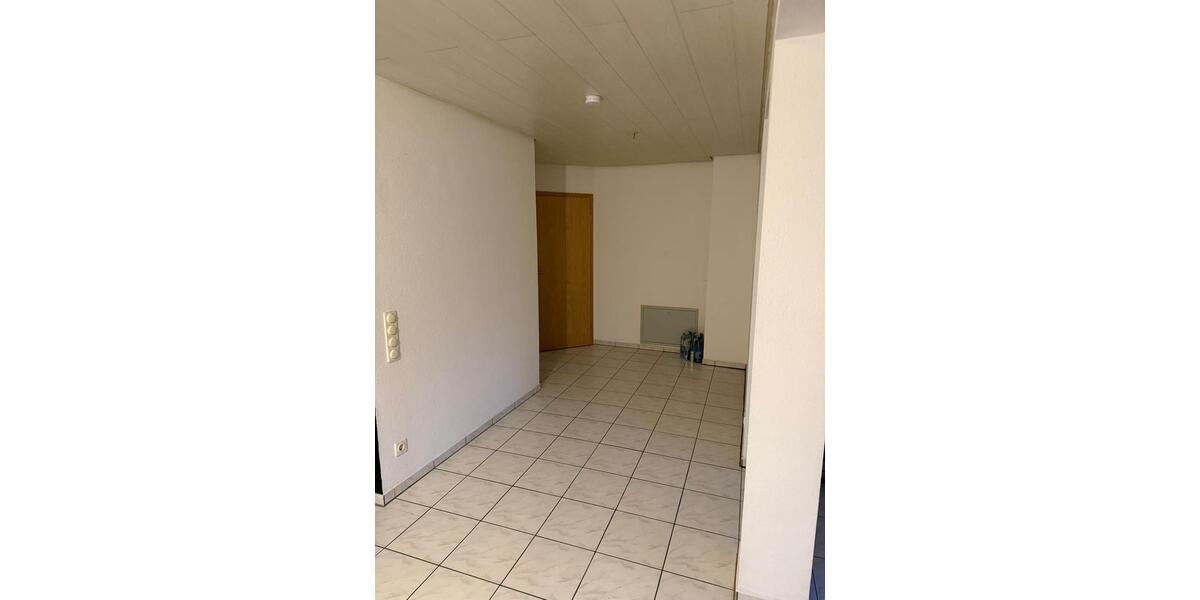 Etagenwohnung Oberndorf am Neckar - 2 Zimmer, 73 m&sup2;, 800&euro; | Angebot:25844625