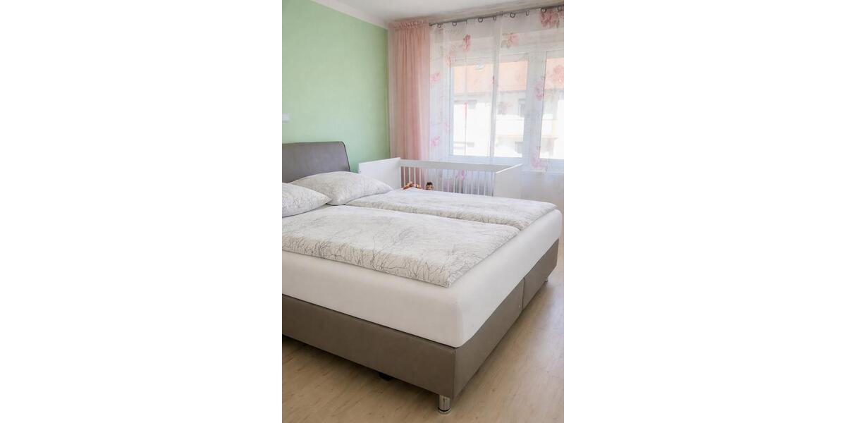 Etagenwohnung Villingen-Schwenningen Schwenningen - 3.5 Zimmer, 86 m&sup2;, 219.000&euro; | Angebot:25611743