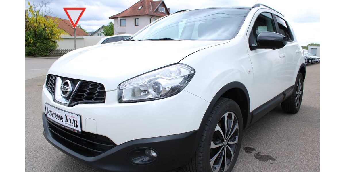 Nissan Qashqai 166.000 km 8.290 &euro; Schömberg 72355