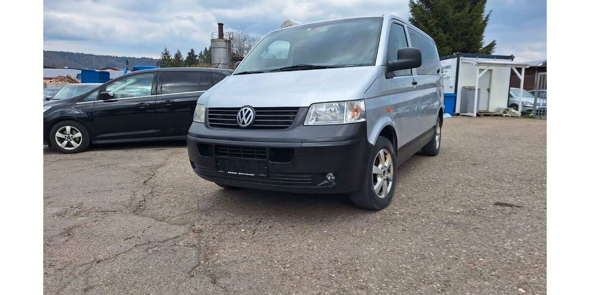 VW T5 Transporter 312.000 km 5.490 &euro; Tuttlingen 78532