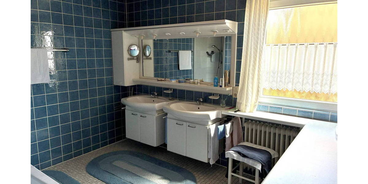 Einfamilienhaus Furtwangen Stadtgebiet - 8 Zimmer, 165 m&sup2;, 418.000&euro; | Angebot:26731668