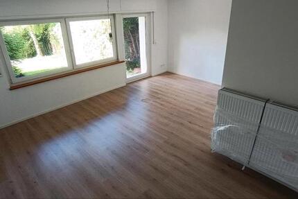Haus Trossingen - 5 Zimmer, 100 m&sup2;, 1.400&euro; | Angebot:27618964