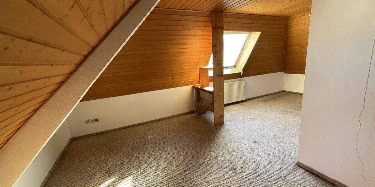 Mehrfamilienhaus, Wohnhaus Villingen-Schwenningen Villingen - 7 Zimmer, 215 m&sup2;, 559.000&euro; | Angebot:25685278