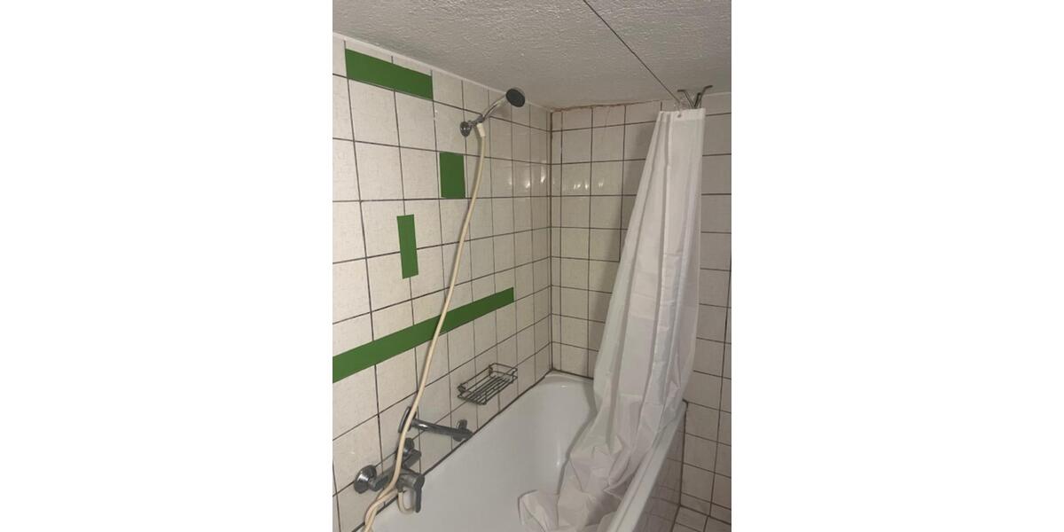 Etagenwohnung Villingen-Schwenningen Schwenningen - 1 Zimmer, 19 m&sup2;, 330&euro; | Angebot:25807567