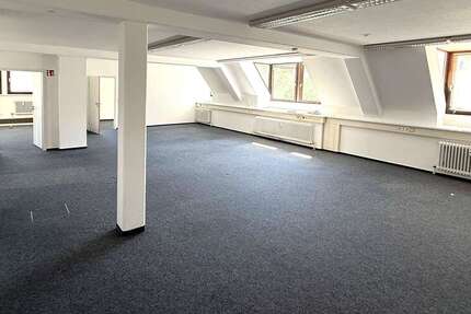 Gewerbeobjekt Villingen-Schwenningen Schwenningen - 2.530&euro; | Angebot:26392027