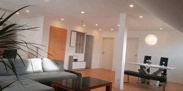 Einfamilienhaus Rottweil - 9 Zimmer, 268 m&sup2;, 644.000&euro; | Angebot:24865335