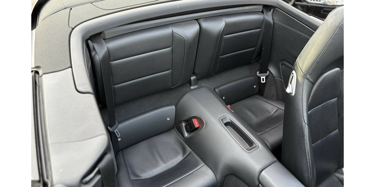 Porsche 991 911 Carrera 4S SPORTAGA/APPROVED/KAMERA/NAVI 152.242 km 77.900 &euro; Villingen-Schwenningen 78054