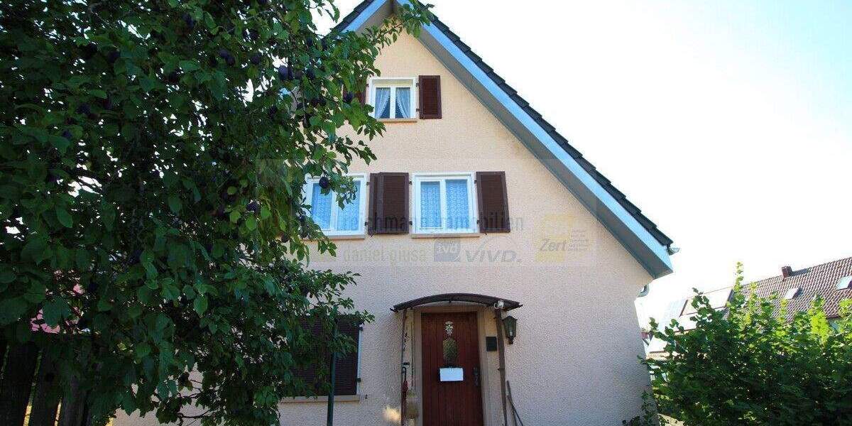 Mehrfamilienhaus, Wohnhaus Donaueschingen - 7 Zimmer, 111 m&sup2;, 239.000&euro; | Angebot:25821284