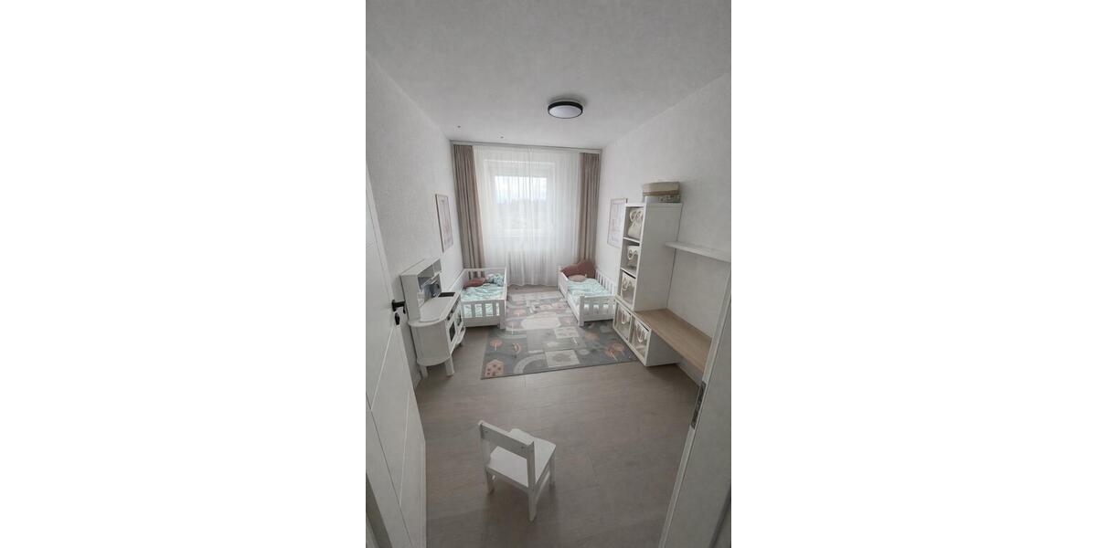 Etagenwohnung Villingen-Schwenningen Schwenningen - 3.5 Zimmer, 95 m&sup2;, 300.000&euro; | Angebot:25994631