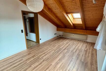 Wohnung Schönwald im Schwarzwald - 1.5 Zimmer, 23 m&sup2;, 300&euro; | Angebot:25370395
