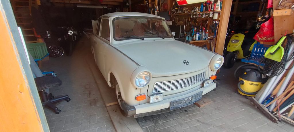 Trabant 601 26.000 km 4.500 &euro; Titisee-Neustadt 79822