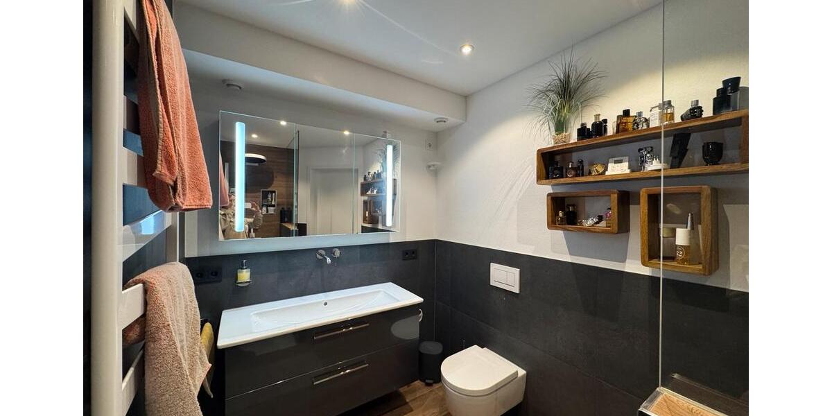 Etagenwohnung Bad Dürrheim - 3.5 Zimmer, 80 m&sup2;, 419.000&euro; | Angebot:25656282