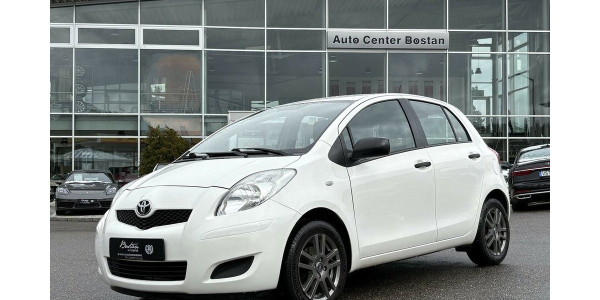 Toyota Yaris 1.0 Cool/KLIMAANLAGE/5-TÜRIG/SCHECKHEFT 112.981 km 4.900 &euro; Villingen-Schwenningen 78054