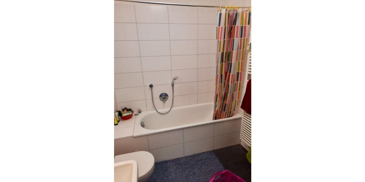 Etagenwohnung Trossingen - 1 Zimmer, 30 m&sup2;, 310&euro; | Angebot:25270851