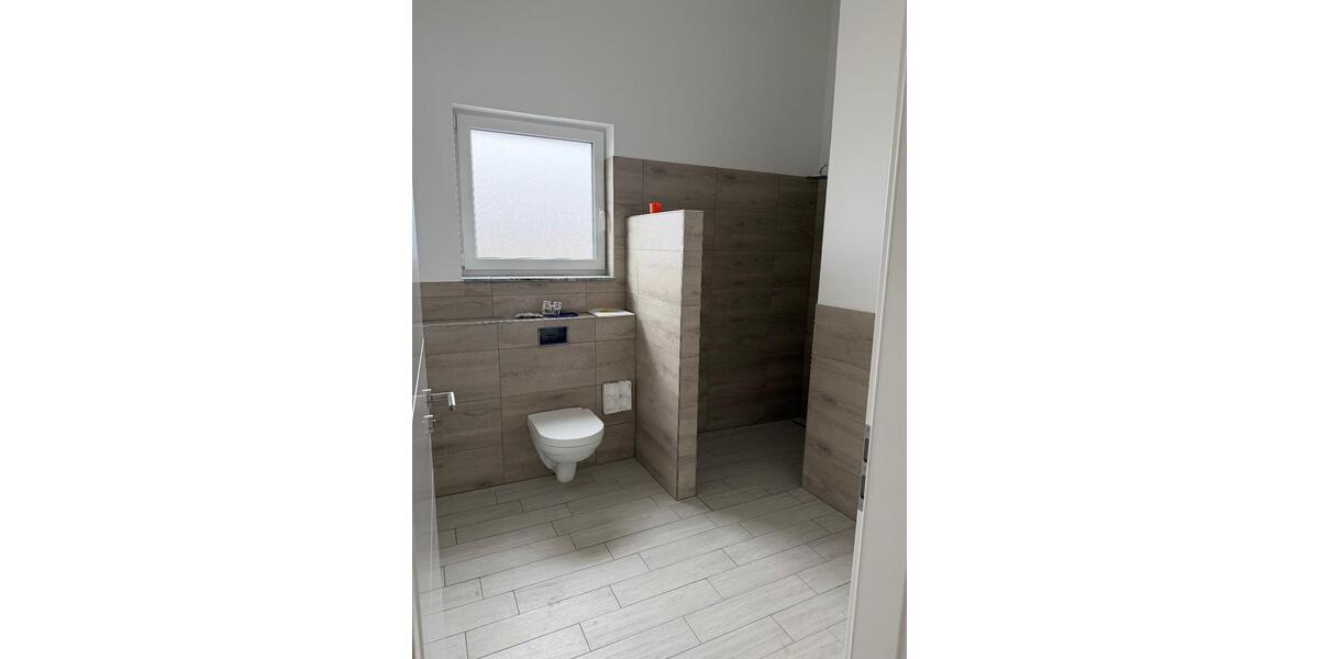 Dachgeschoßwohnung Niedereschach - 3 Zimmer, 90 m&sup2;, 950&euro; | Angebot:25551115