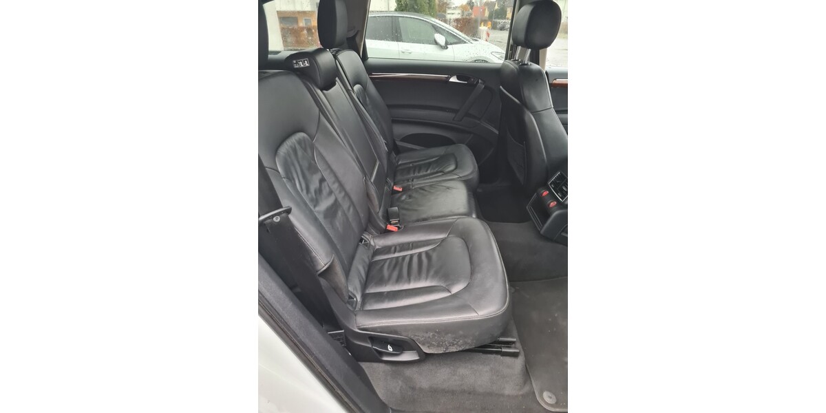 Audi Q7 218.700 km 14.100 &euro; Rottweil 78628