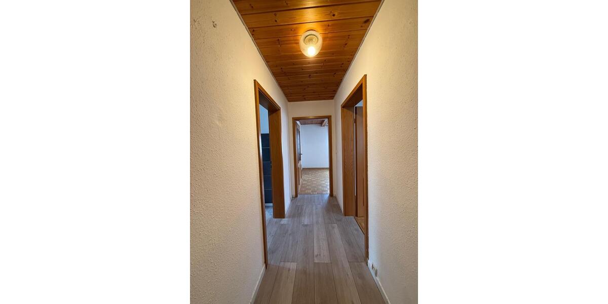 Erdgeschoßwohnung Villingen-Schwenningen Schwenningen - 3 Zimmer, 62 m&sup2;, 650&euro; | Angebot:26542575
