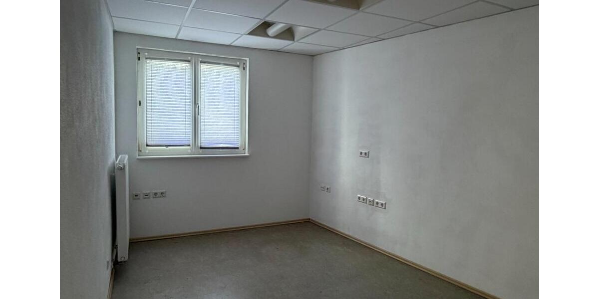 Gewerbeobjekt Schramberg - 1.615&euro; | Angebot:26614853