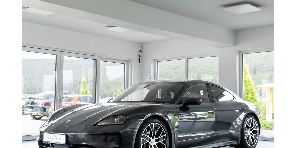 Porsche Taycan 32.000 km 78.000 &euro; Rietheim-Weilheim 78604